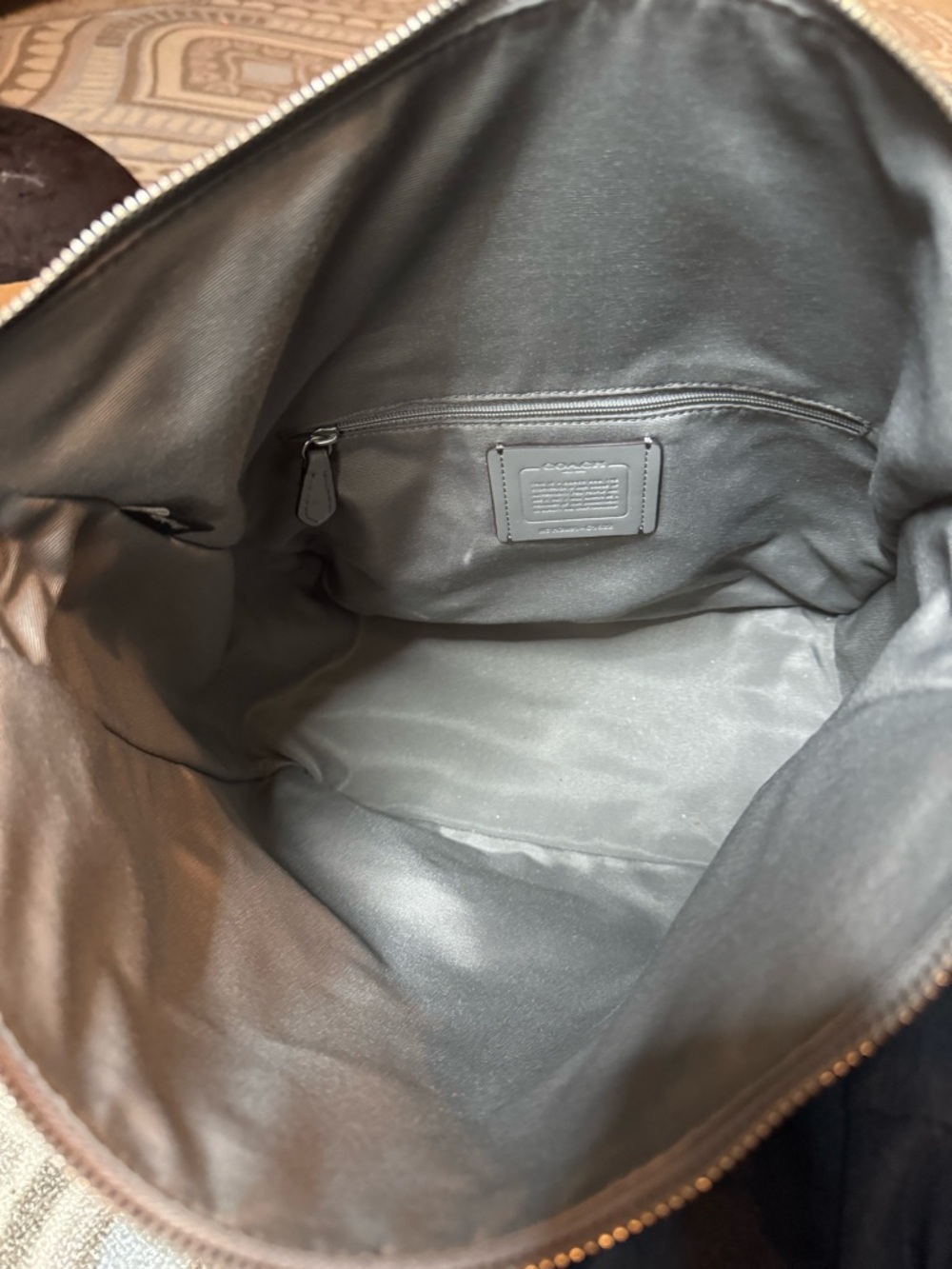 Coach Pennie Hobo bag, pebbled leather in Heather Gray EUC - Picture 9 of 11